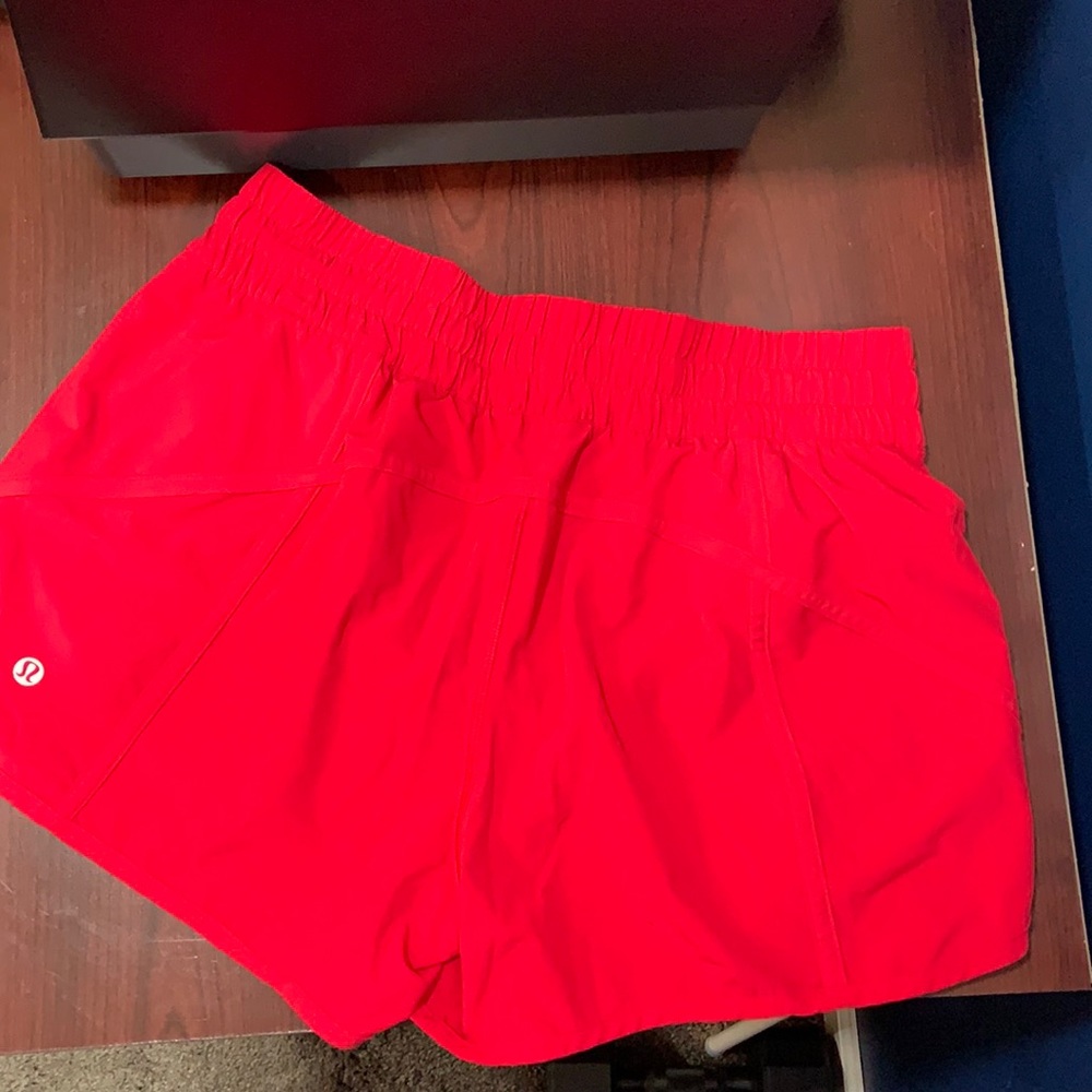 Lululemon shorts size 10